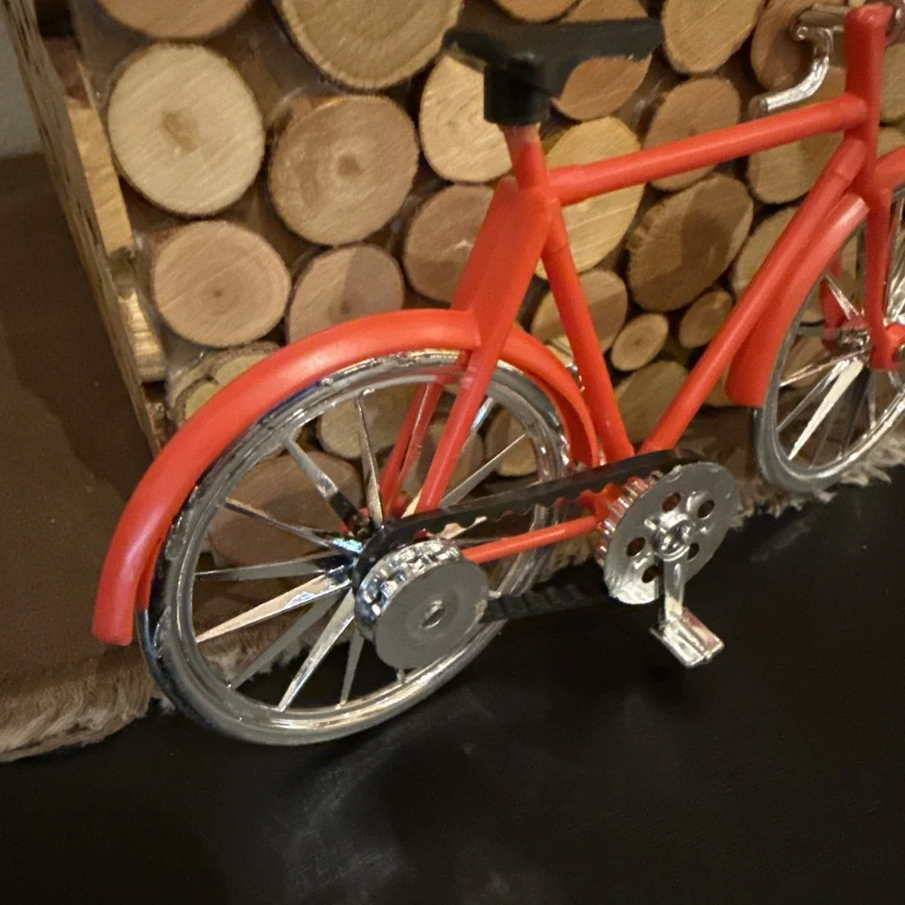 Vintage Miniature Plastic Cake Topper Bicycle‎ Red Plastic Cruiser Pedals Turn